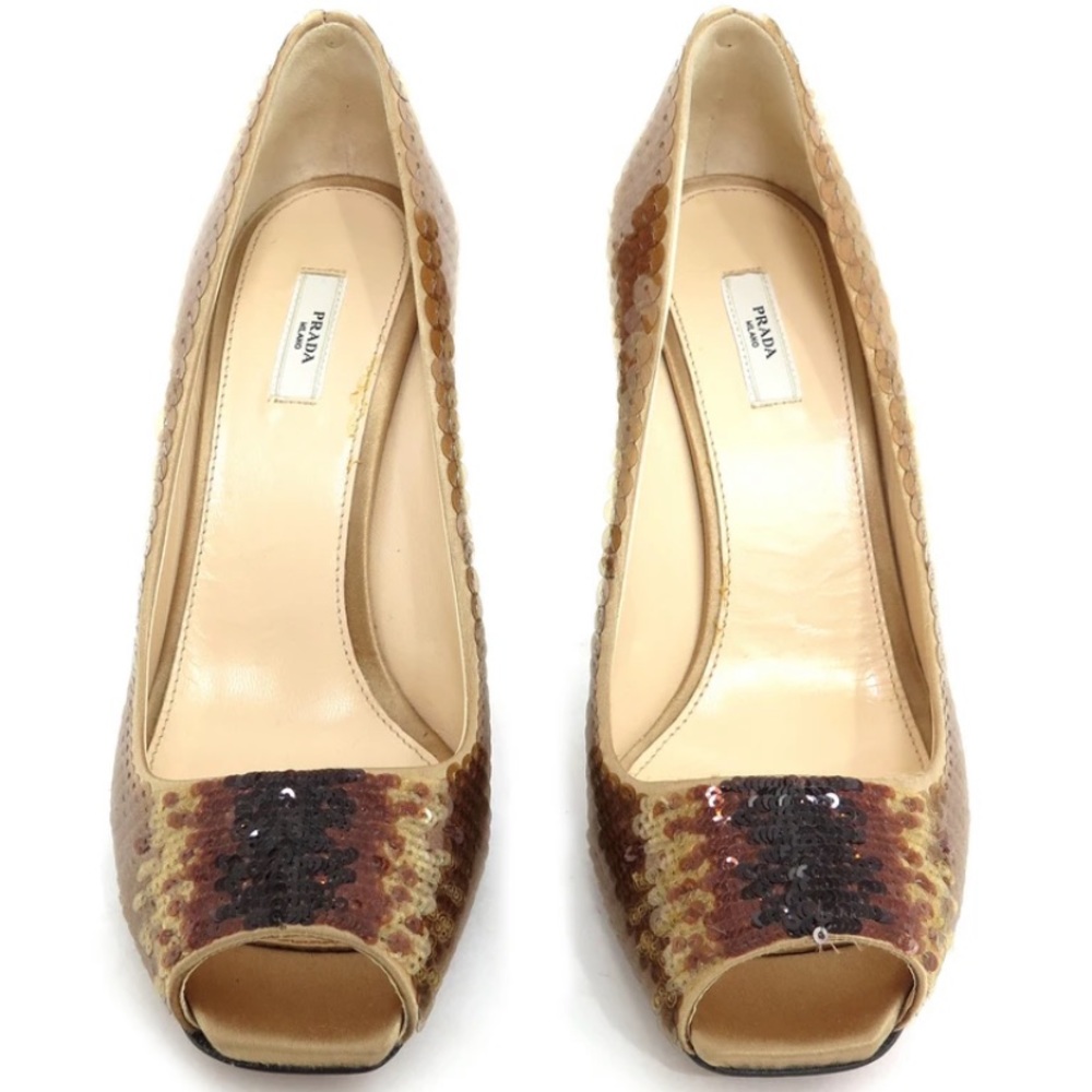 Vintage ⭐️ Gold ⭐️ Sequin Prada heels